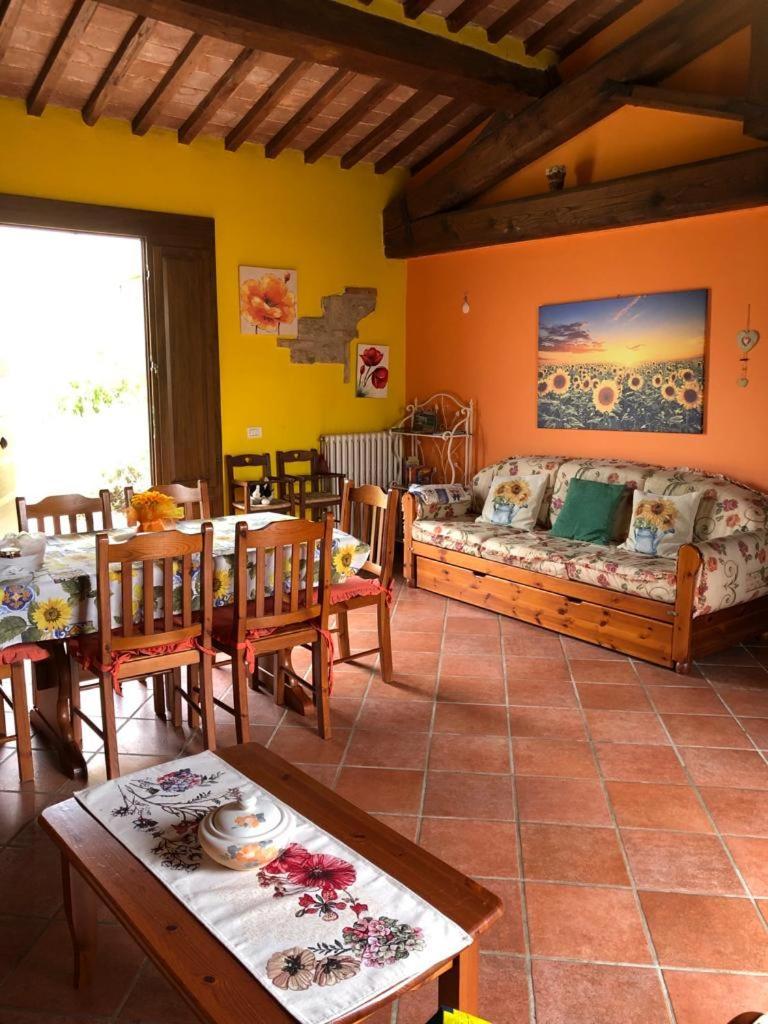 Casa Country House Girasole Vakantie Huis-Wakacje Huis Asciano Exterior photo